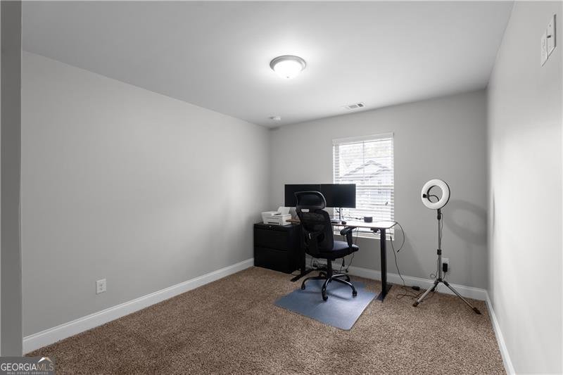 4142 Woodland Park Drive Atlanta - 13