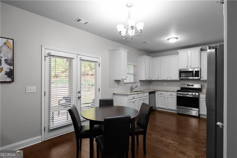 4142 Woodland Park Drive Atlanta - 9