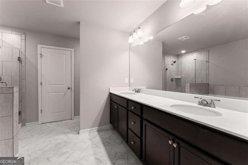 5308 FOX HILL Lane Oakwood - 13