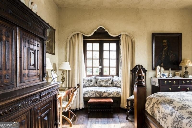 2100 West Wesley Road Atlanta - 28