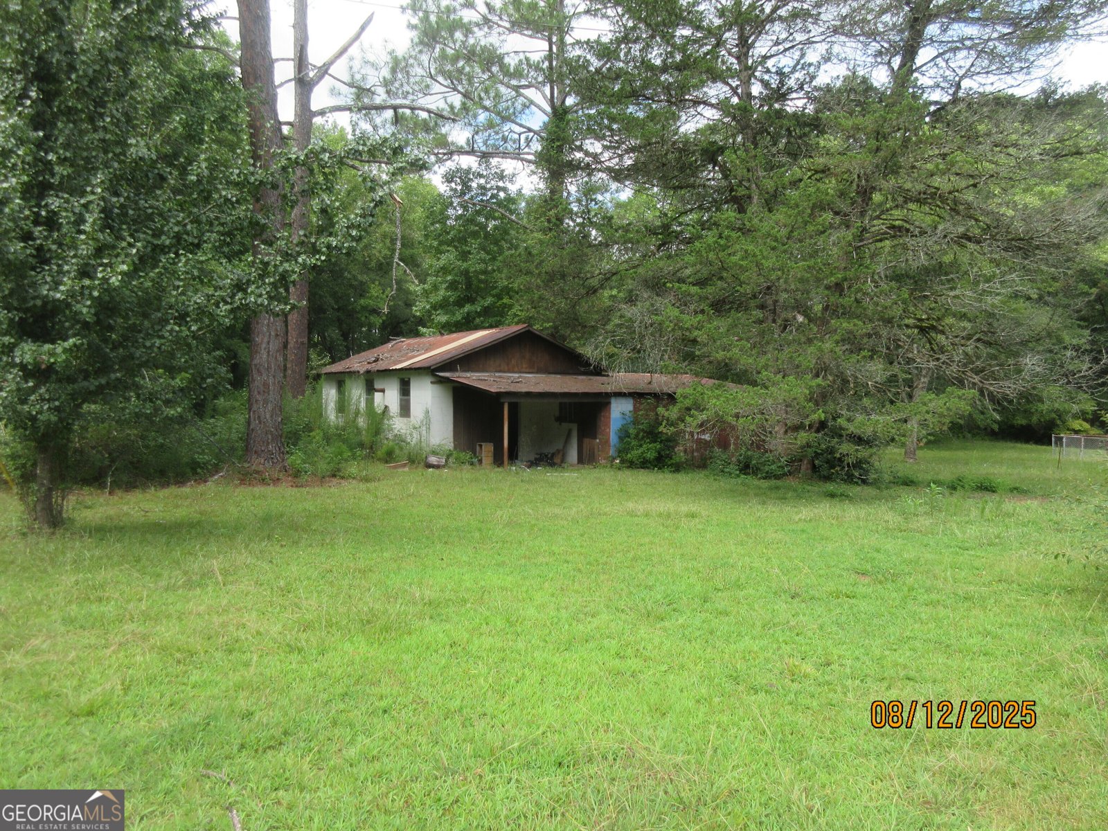 2443 Highway 92 Fayetteville - 16