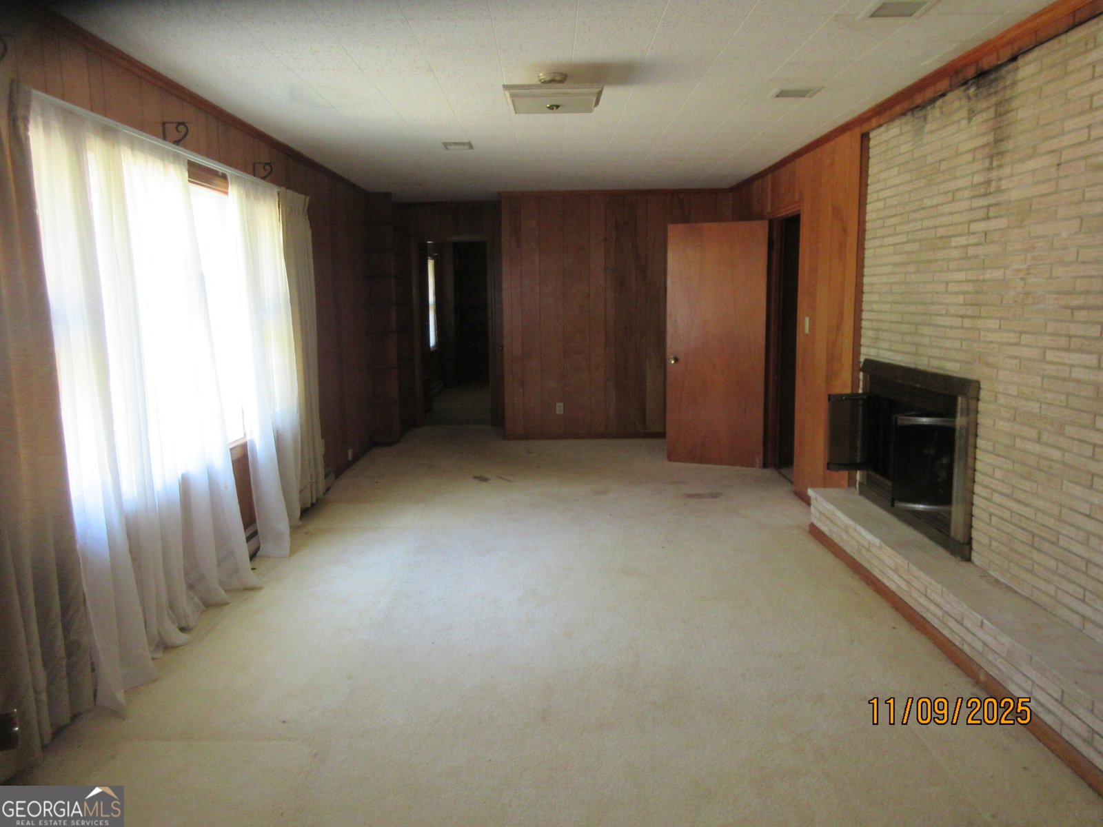 2443 Highway 92 Fayetteville - 9