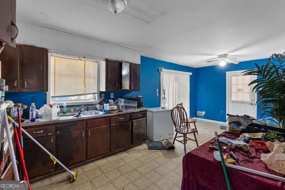 2390 Mellville Avenue Decatur - 13