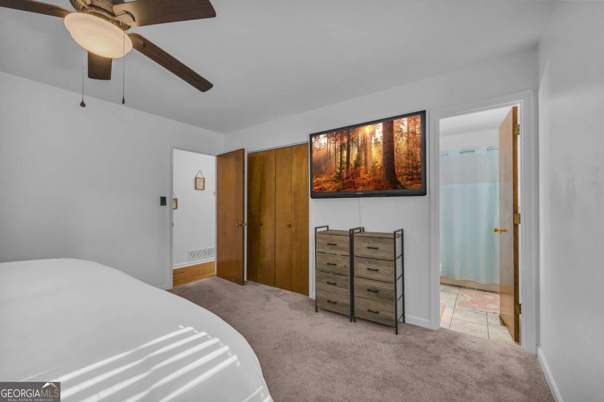 235 Round Table Road Athens - 2