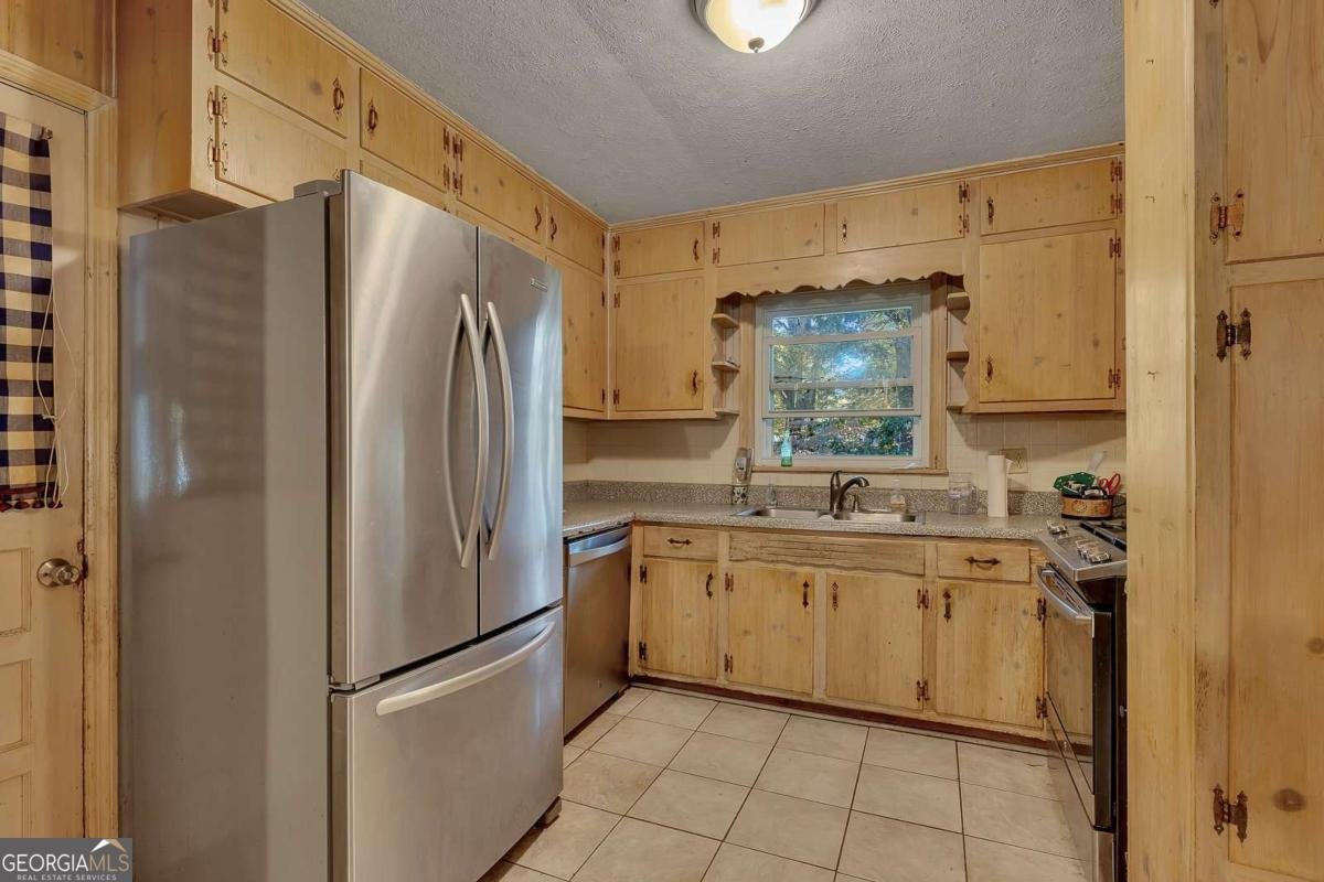 782 Prince Avenue Marietta - 12