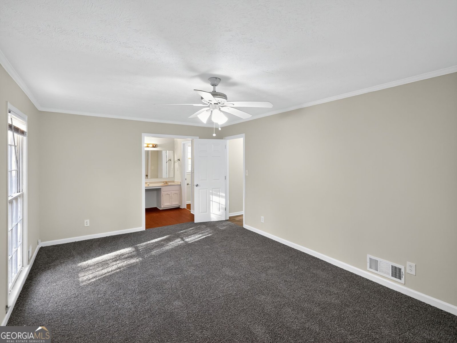 3927 Scarlet Ohara Drive Ellenwood - 37