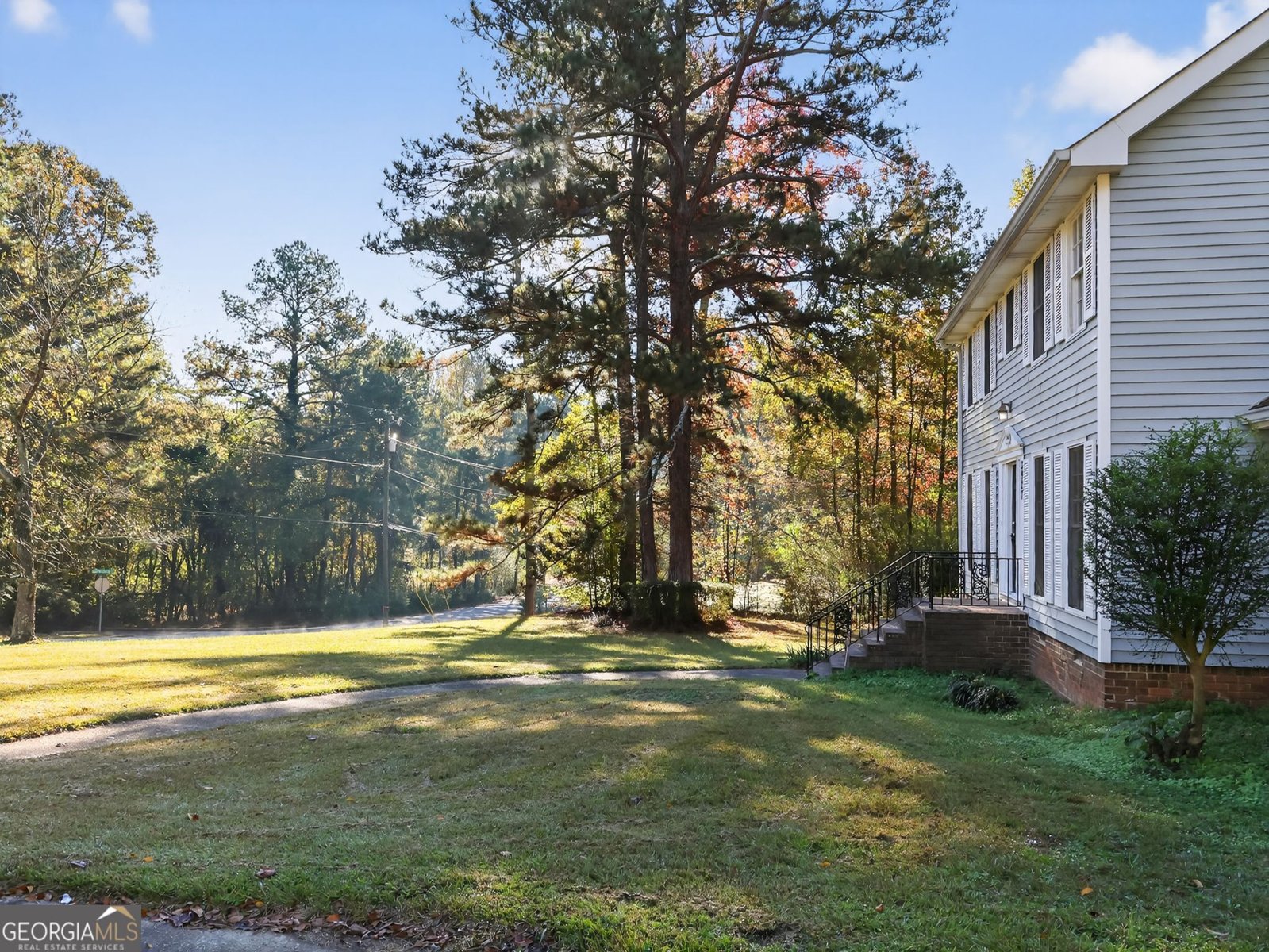 3927 Scarlet Ohara Drive Ellenwood - 40