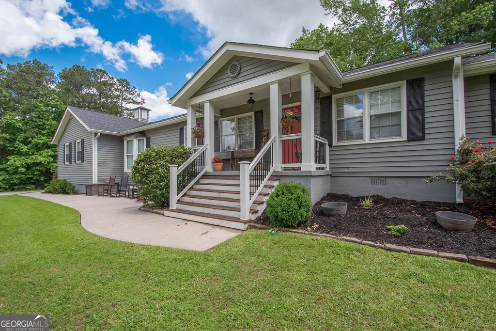 105 Greenfield Circle Fayetteville - 1