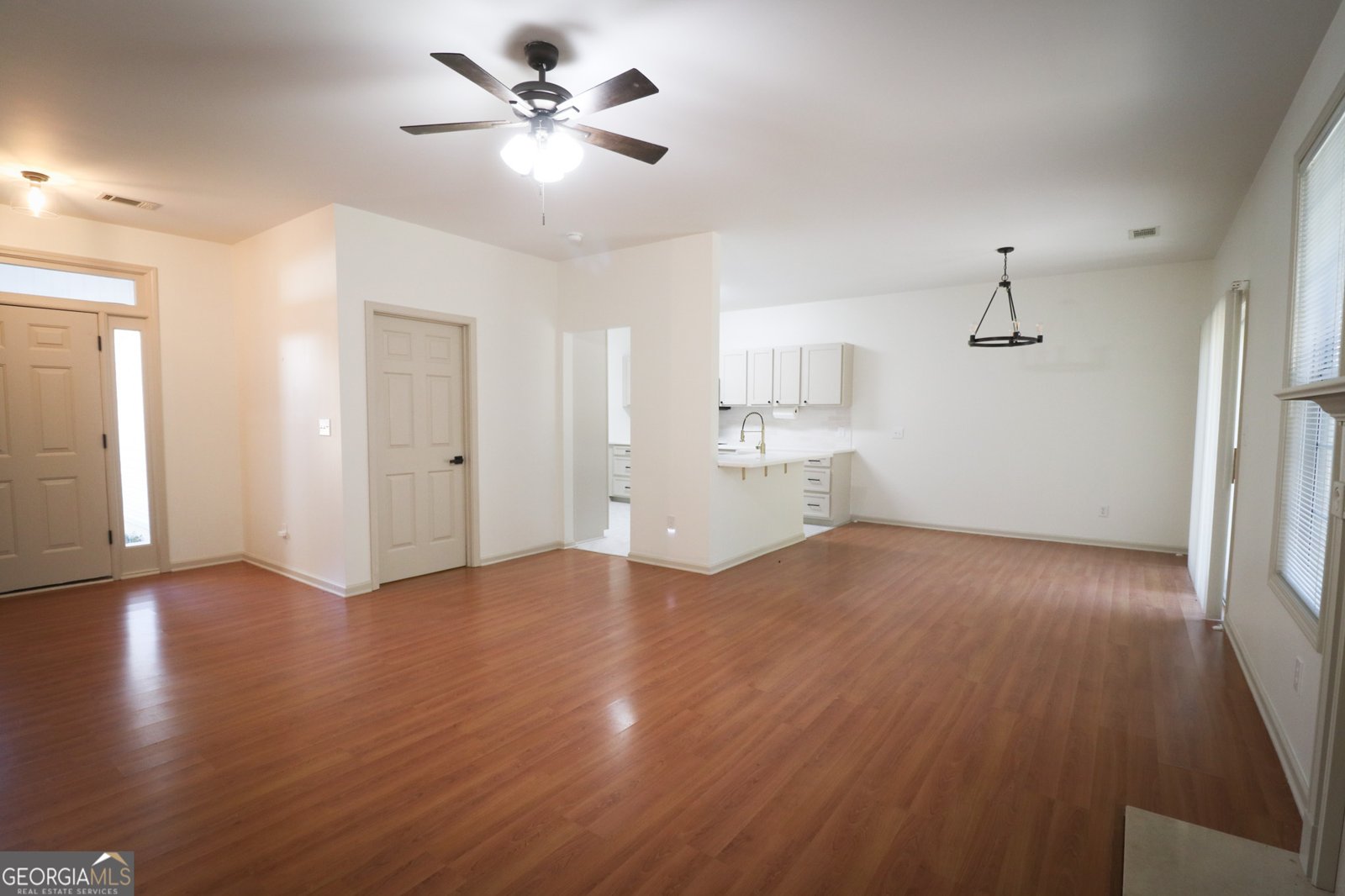 25 Chemin Place Sharpsburg - 12