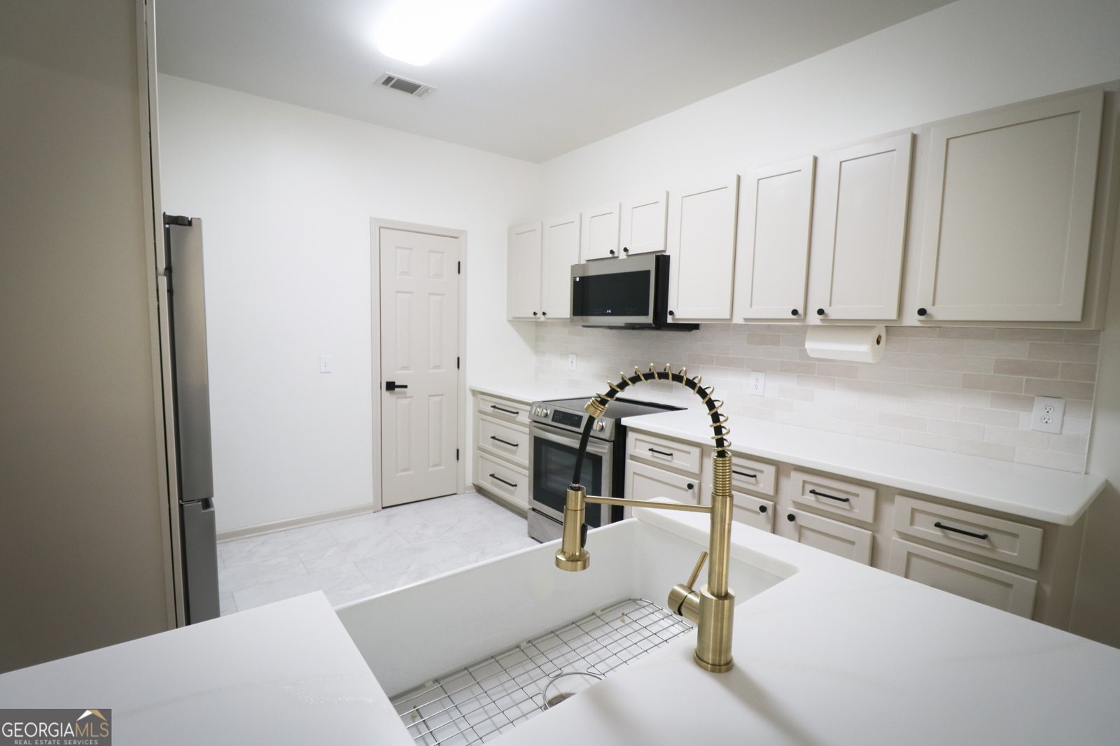 25 Chemin Place Sharpsburg - 17