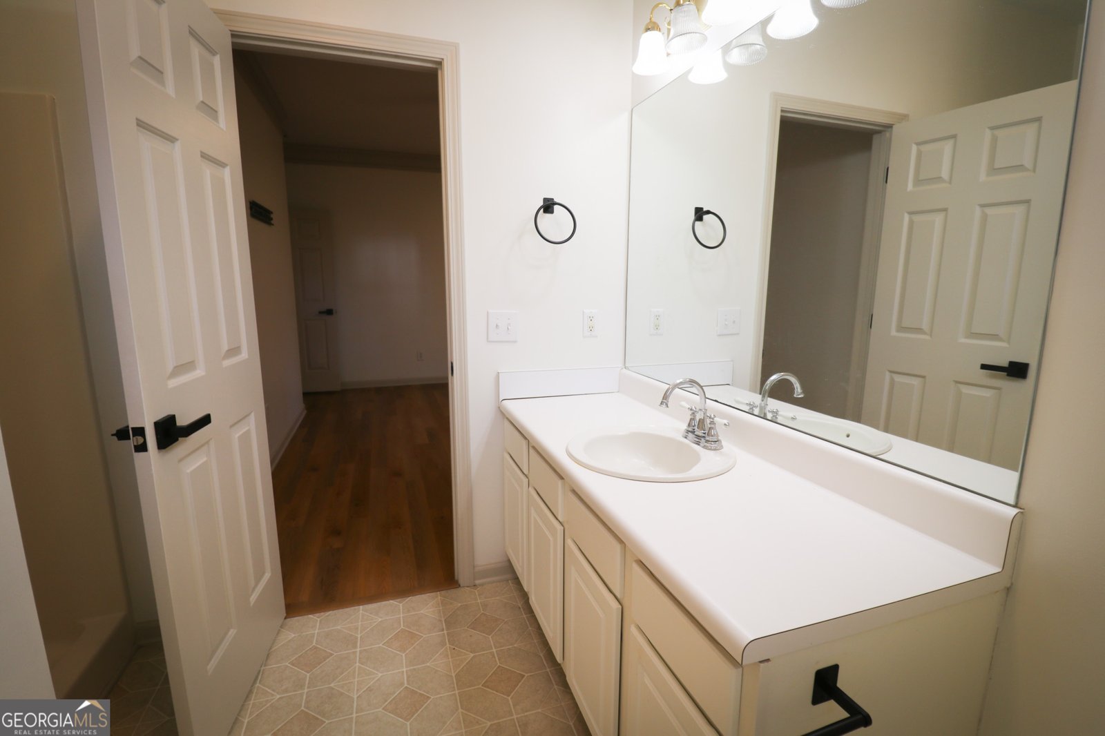 25 Chemin Place Sharpsburg - 40