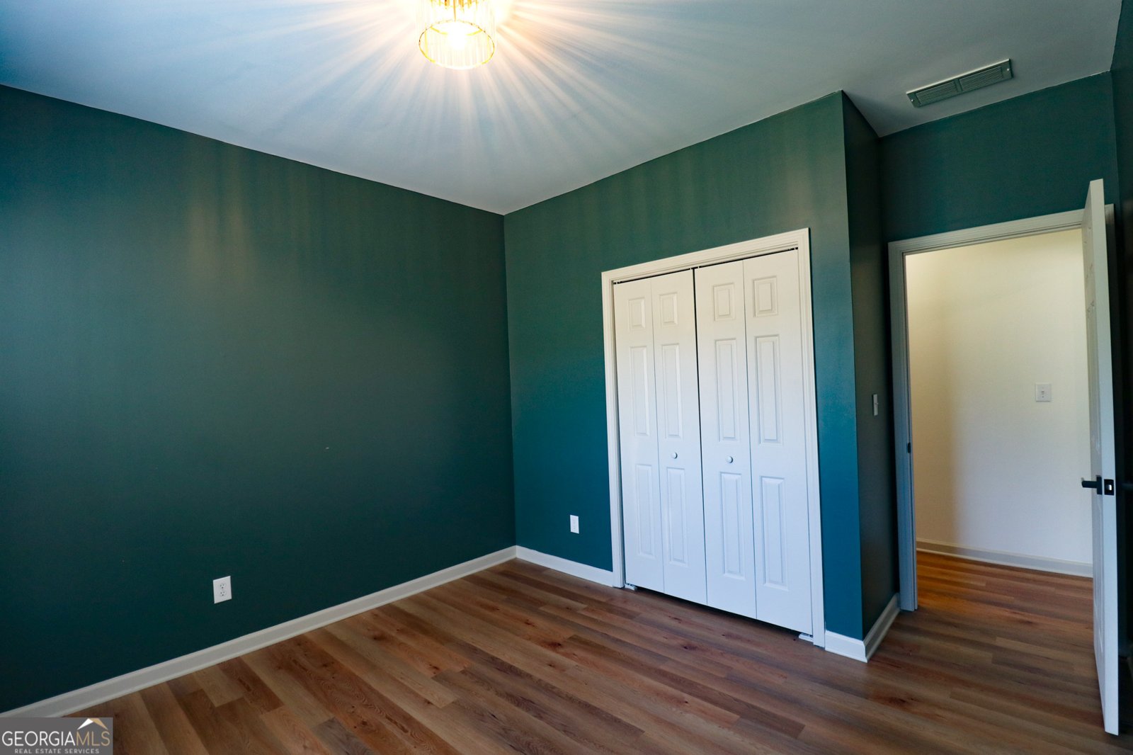 25 Chemin Place Sharpsburg - 49