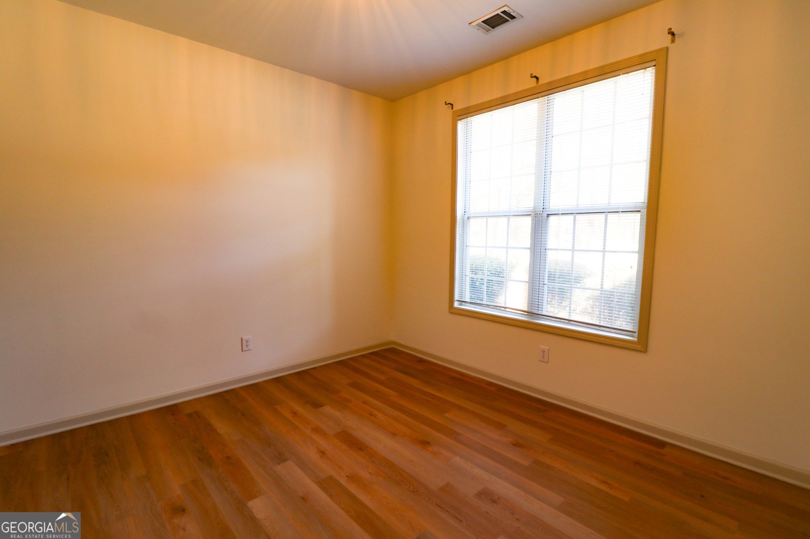 25 Chemin Place Sharpsburg - 52