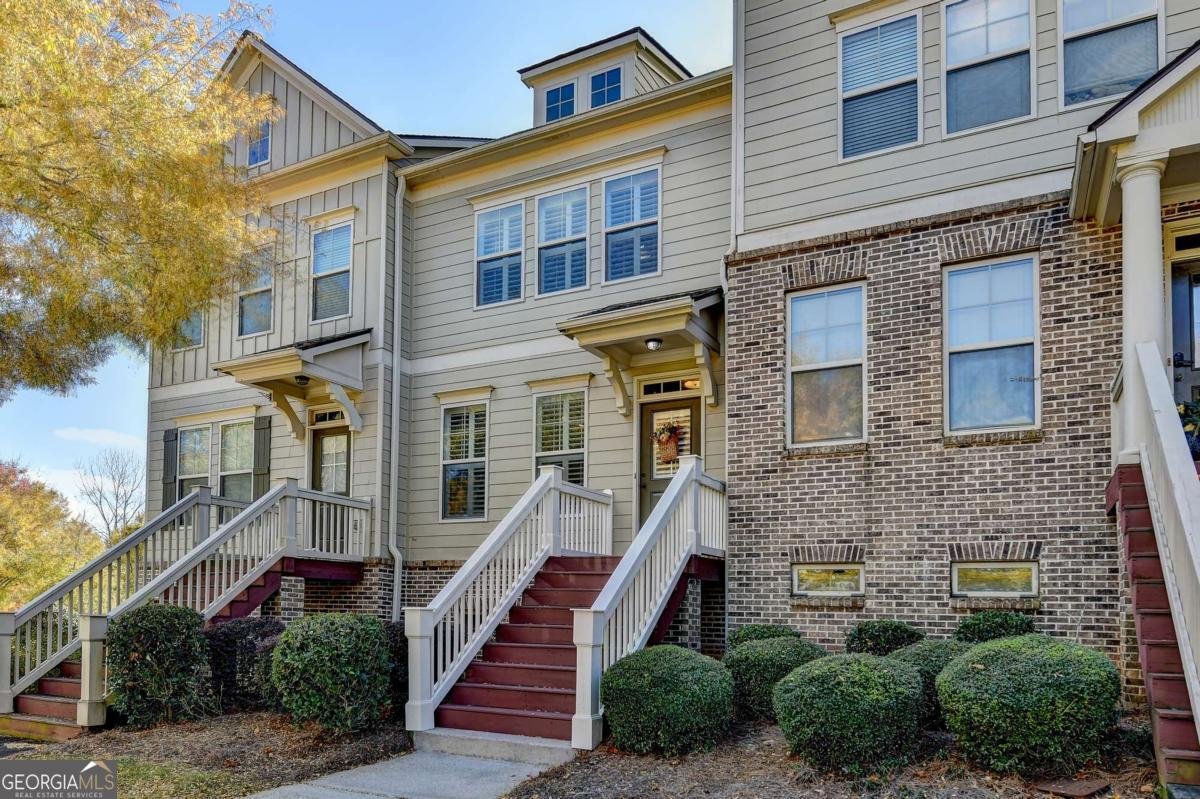 4422 Grove Field Park Suwanee - 1