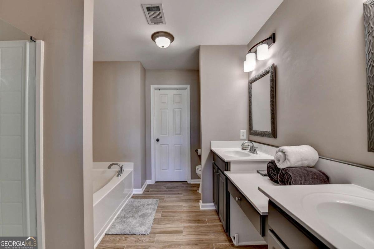 4422 Grove Field Park Suwanee - 9