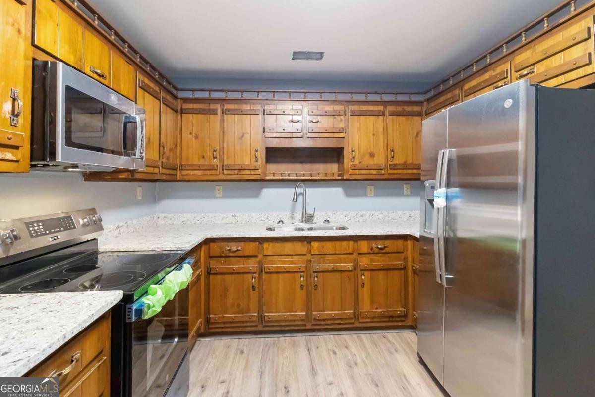 170 Pebble Path Douglasville - 26