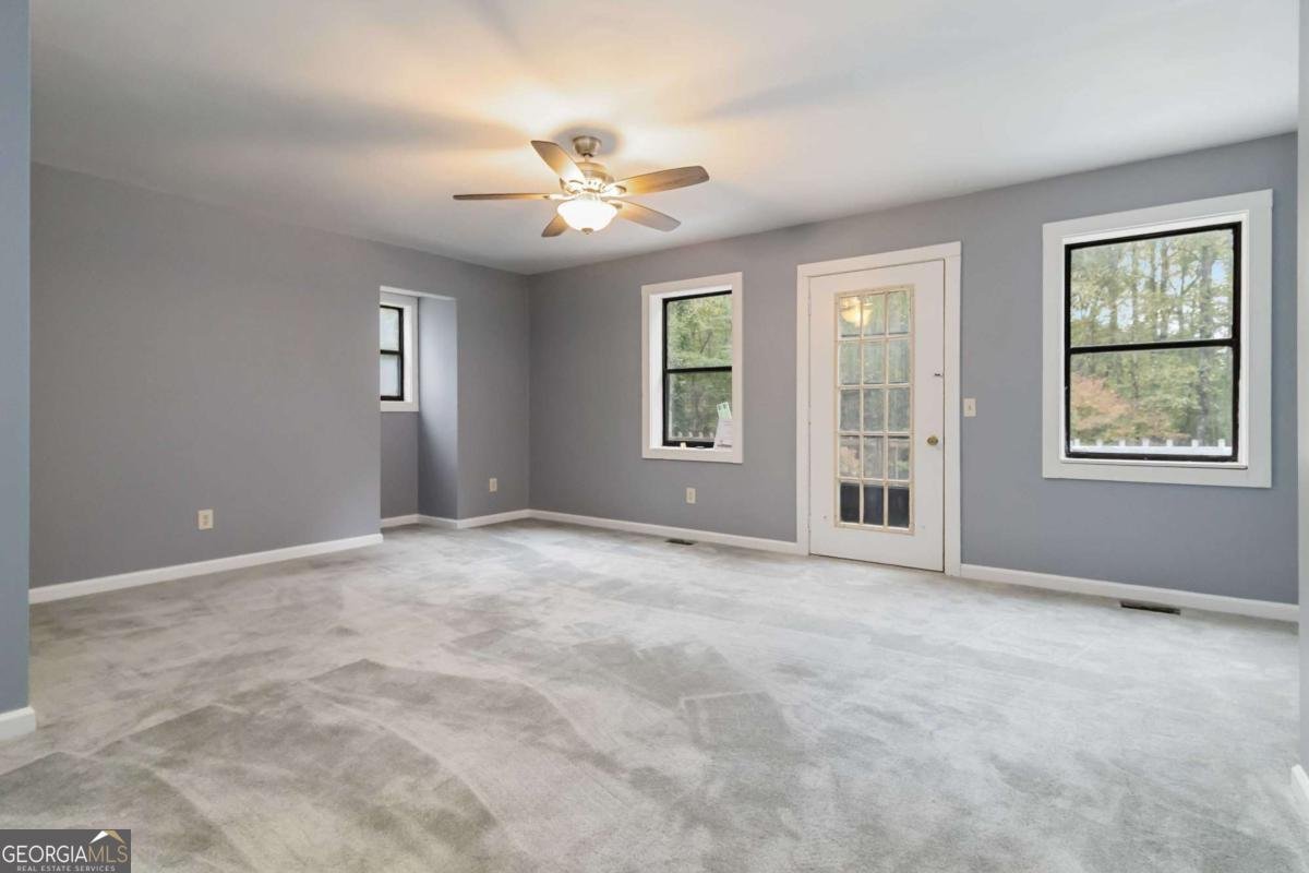 170 Pebble Path Douglasville - 37