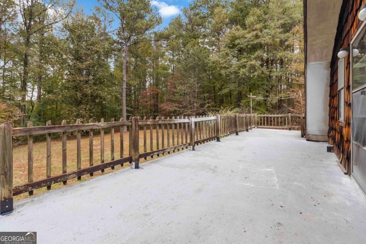 170 Pebble Path Douglasville - 4