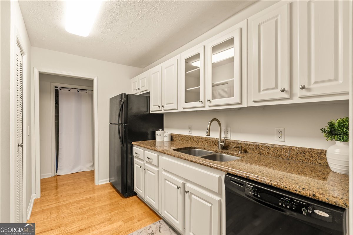 1009 Lake Pointe Circle Roswell - 5