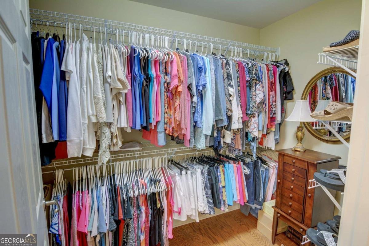 910 BROOK KNOLL Lane Cumming - 28