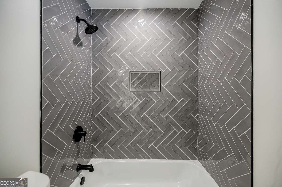 3154 Druid Hills Road Decatur - 35