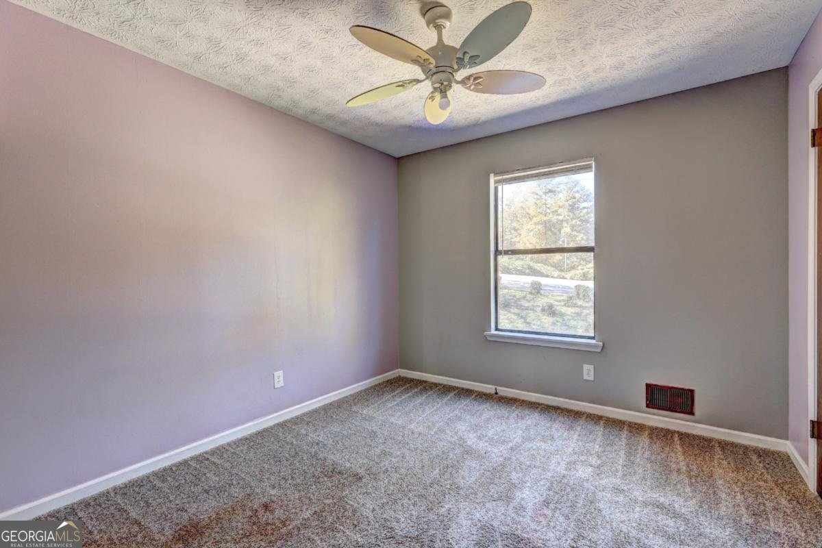 170 Oakland Boulevard Stockbridge - 26