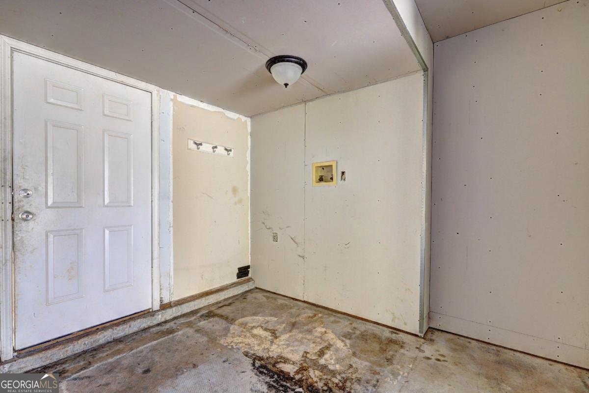 170 Oakland Boulevard Stockbridge - 29