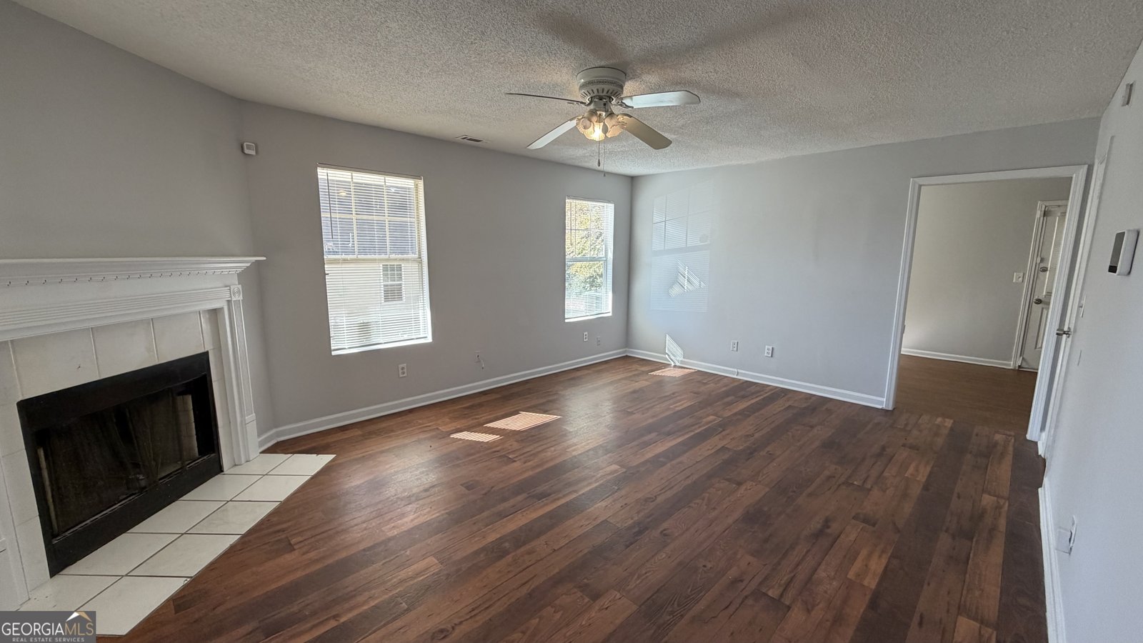 228 Inverness Trace Riverdale - 4