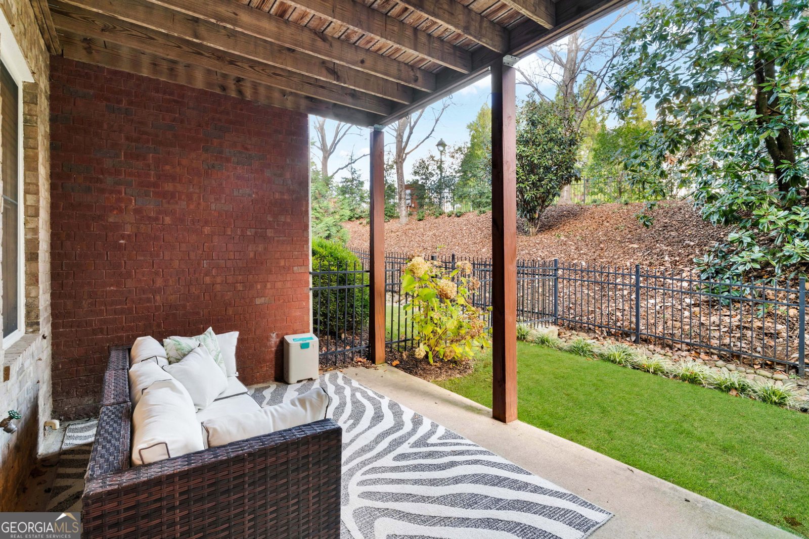 5945 Reddington Way Atlanta - 48