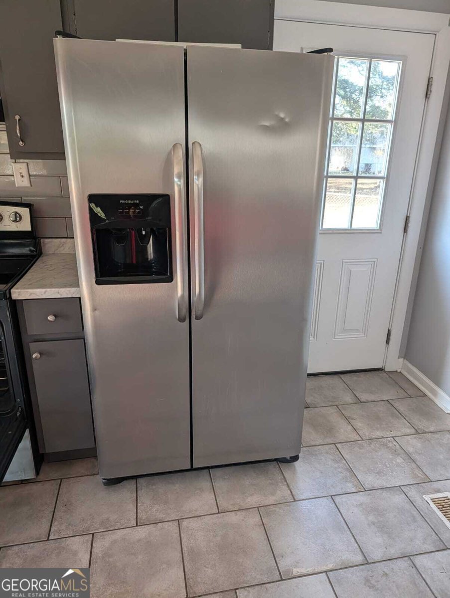 300 Meadowridge Drive Warner Robins - 3