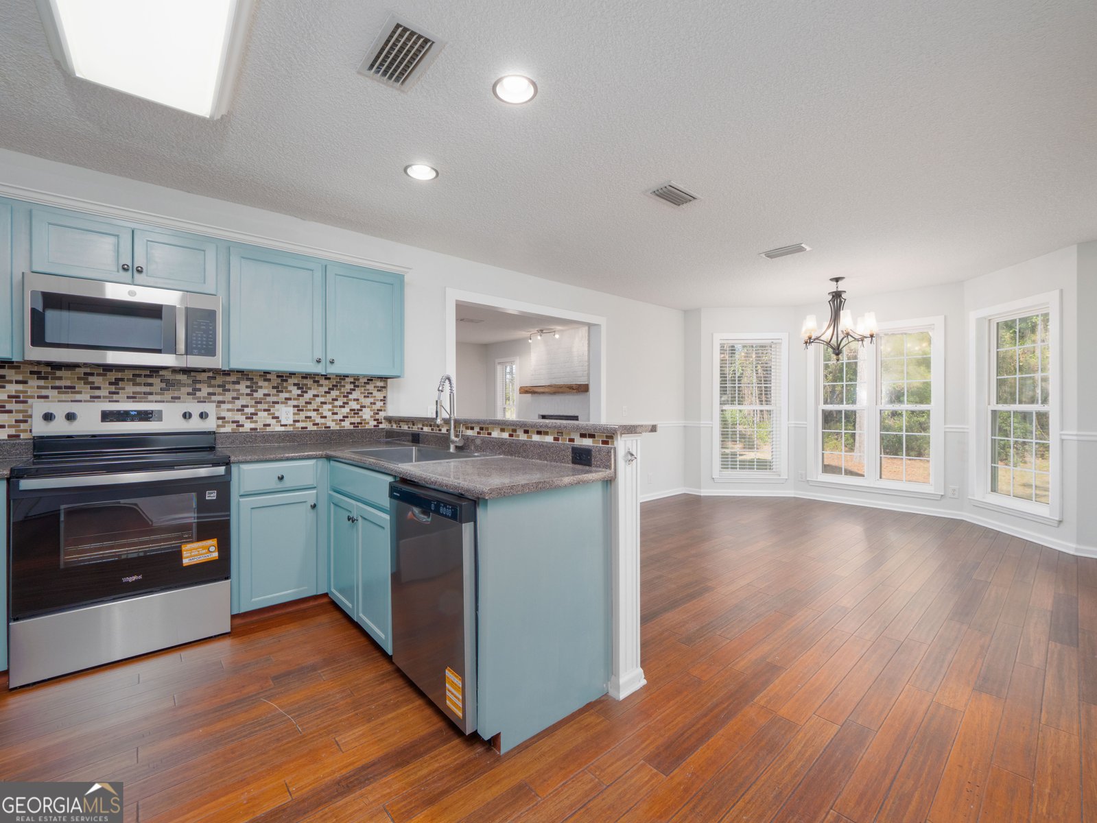 102 Winchester Road Waverly - 18