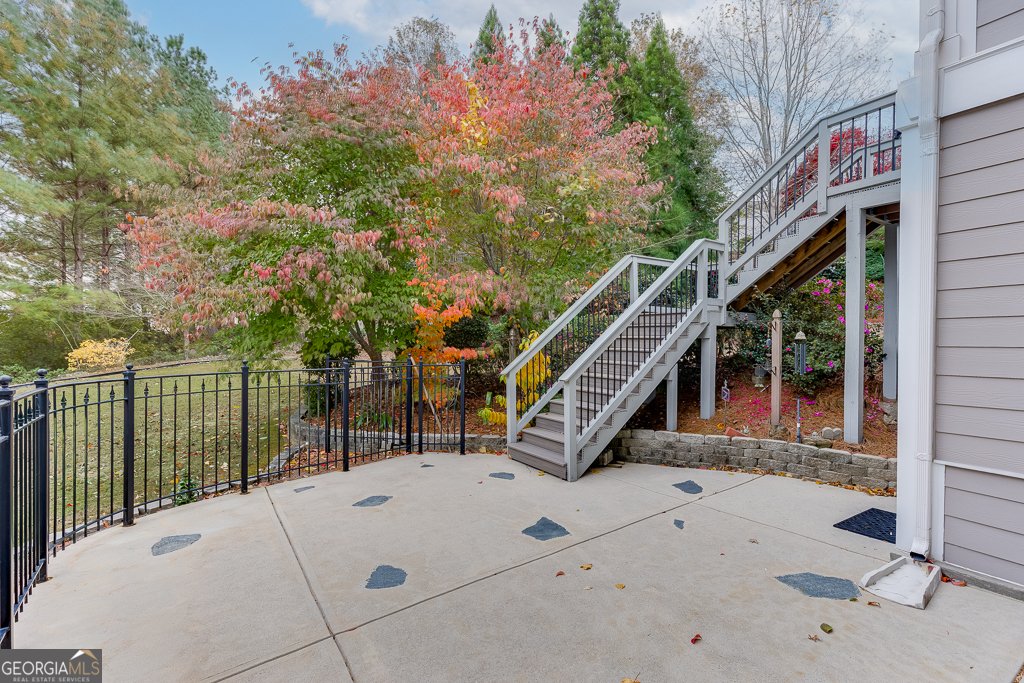 6407 Lantern Ridge Hoschton - 2