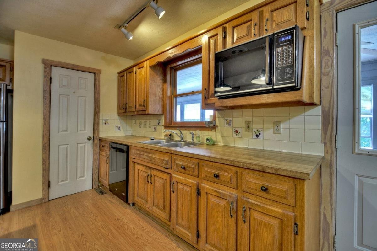 14576 Morganton Highway Morganton - 27