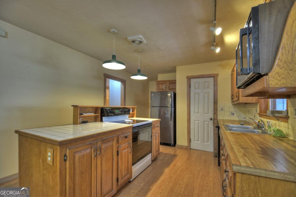 14576 Morganton Highway Morganton - 29