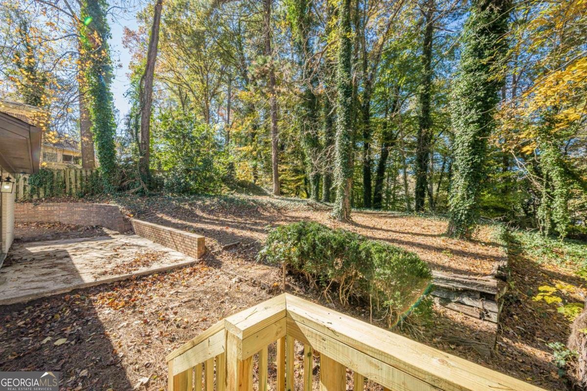 997 Carlisle Road Stone Mountain - 54