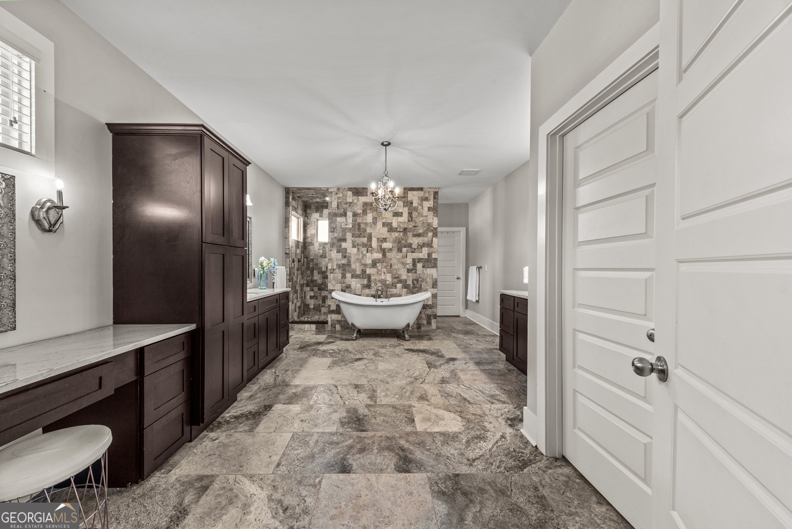 1040 Peacock Drive Bishop - 18