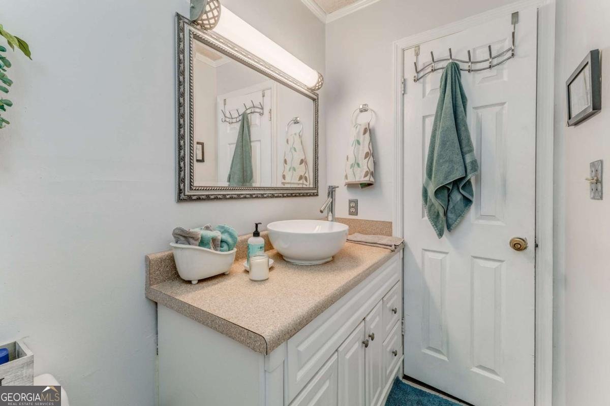 8690 Silver Hill Lyerly - 23