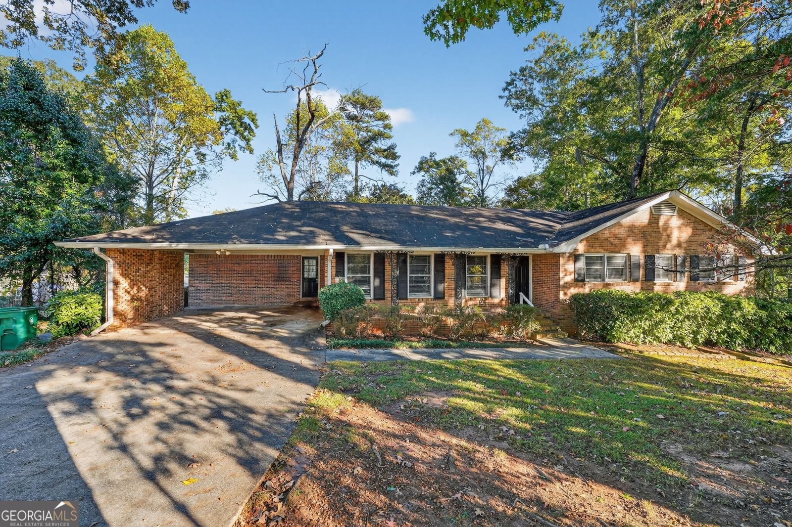 3132 Robindale Road Decatur - 3