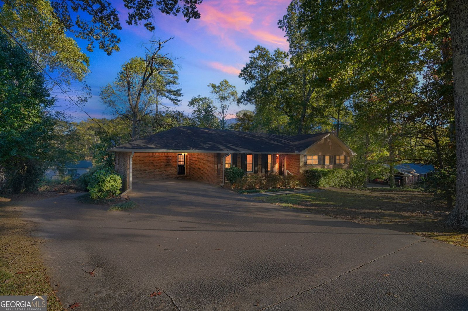 3132 Robindale Road Decatur - 5