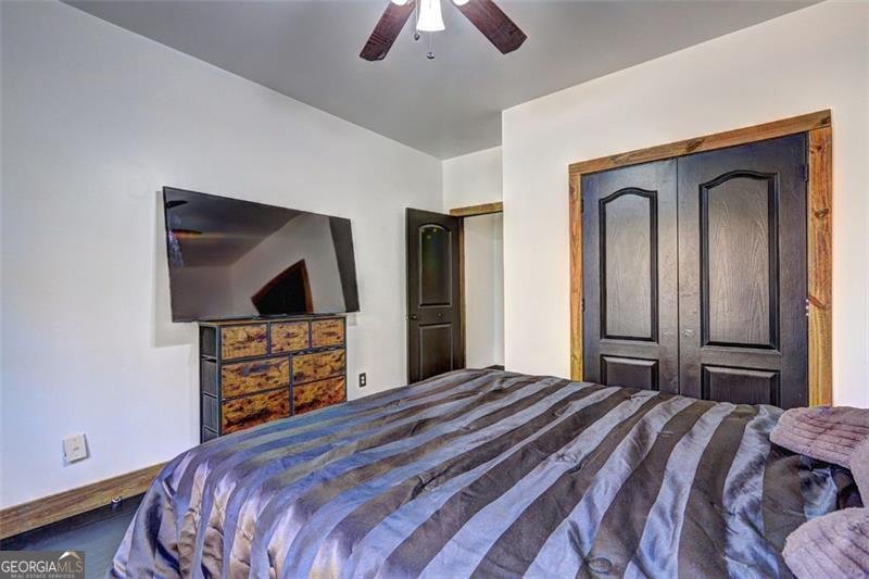 512 VICKERS Lane Locust Grove - 16