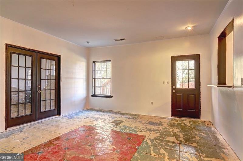 512 VICKERS Lane Locust Grove - 25