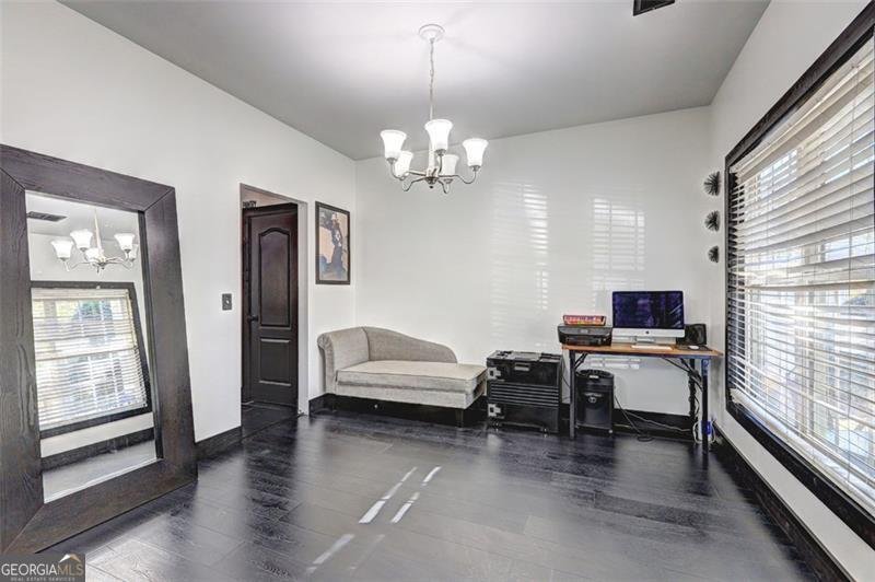 512 VICKERS Lane Locust Grove - 35