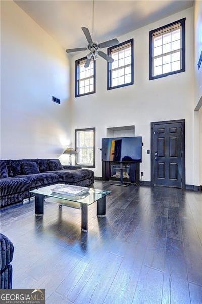 512 VICKERS Lane Locust Grove - 39