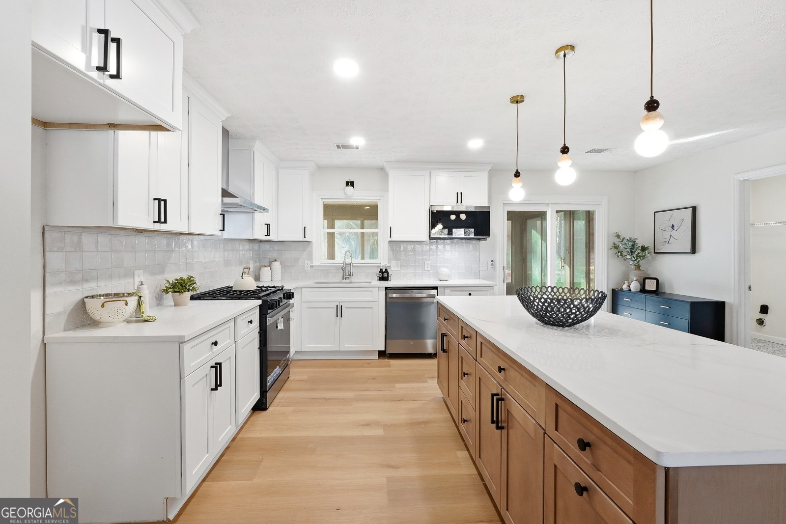 4146 Chimney Lake Drive Roswell - 14