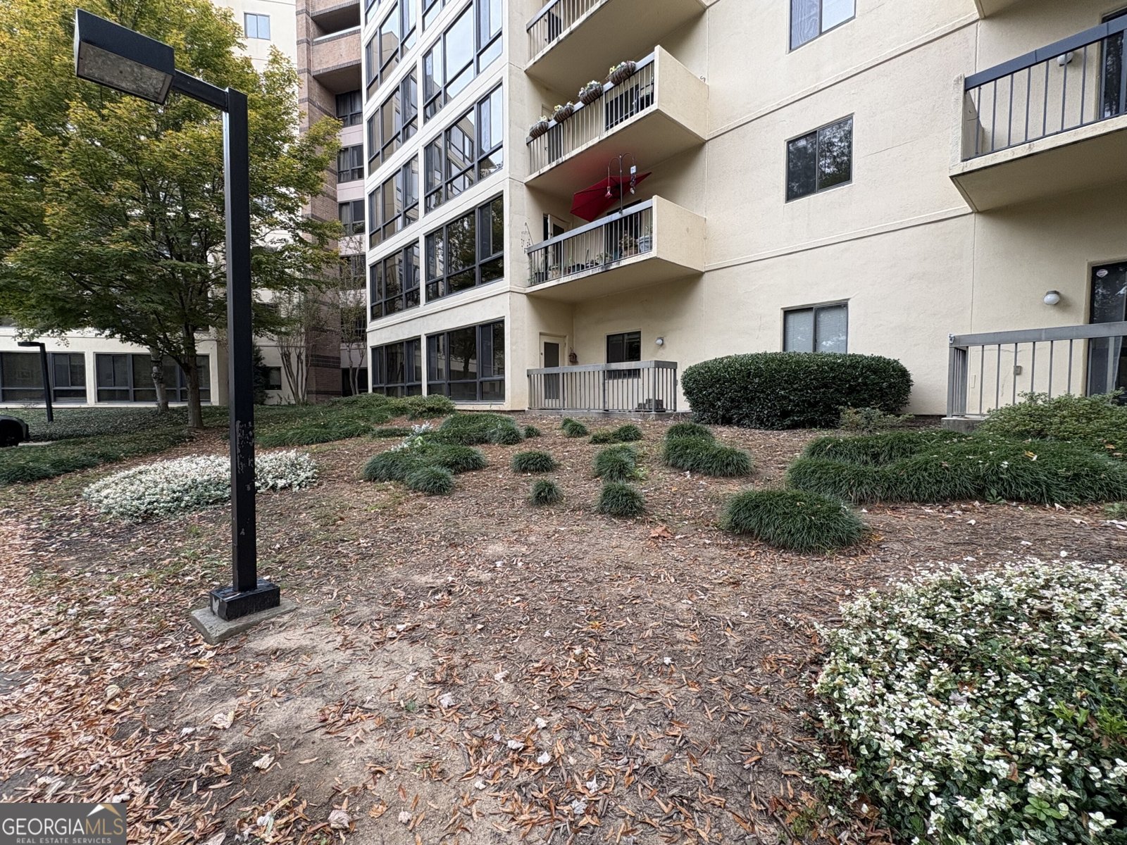1800 Clairmont Lake Decatur - 20