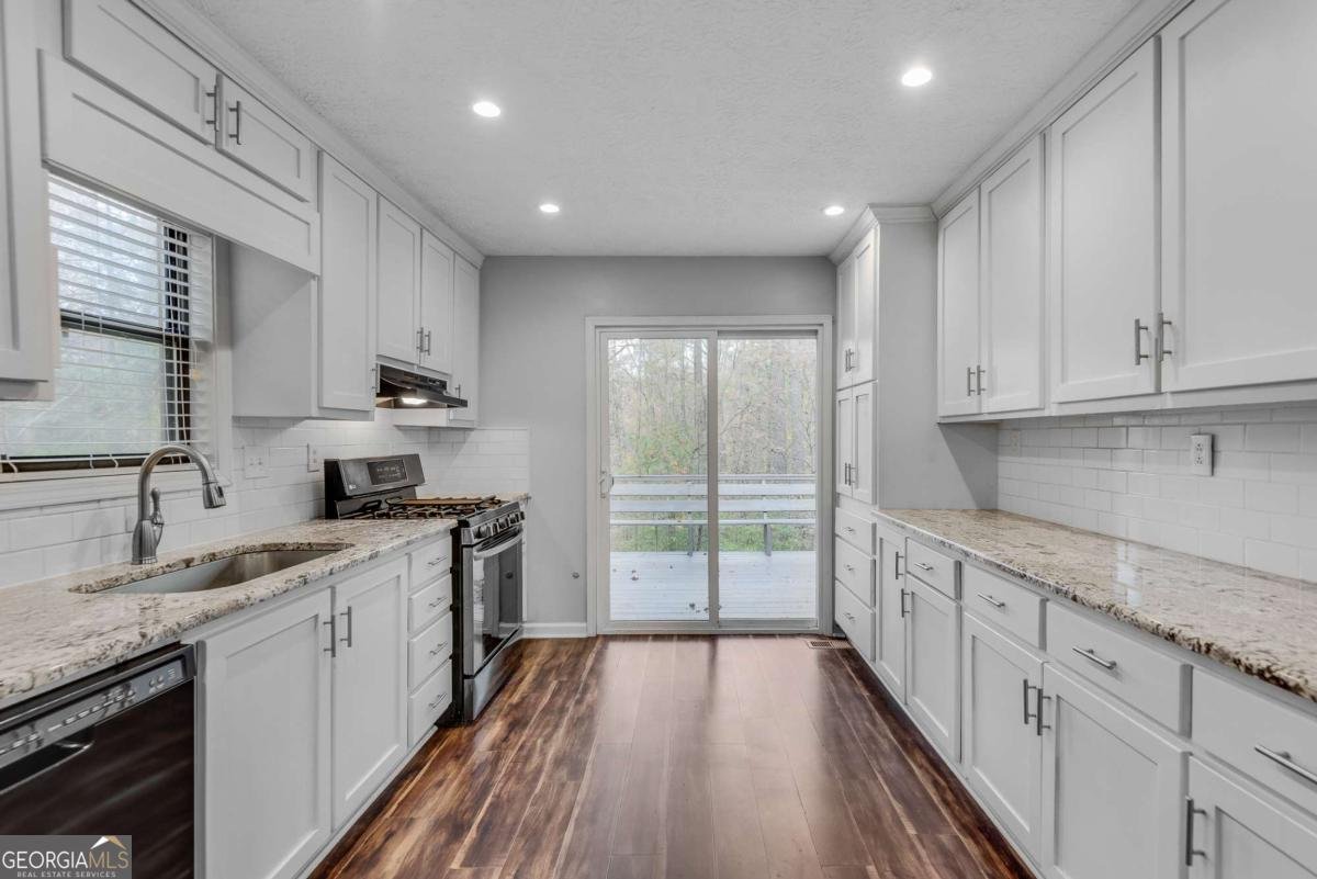 519 Magnolia Drive Woodstock - 3