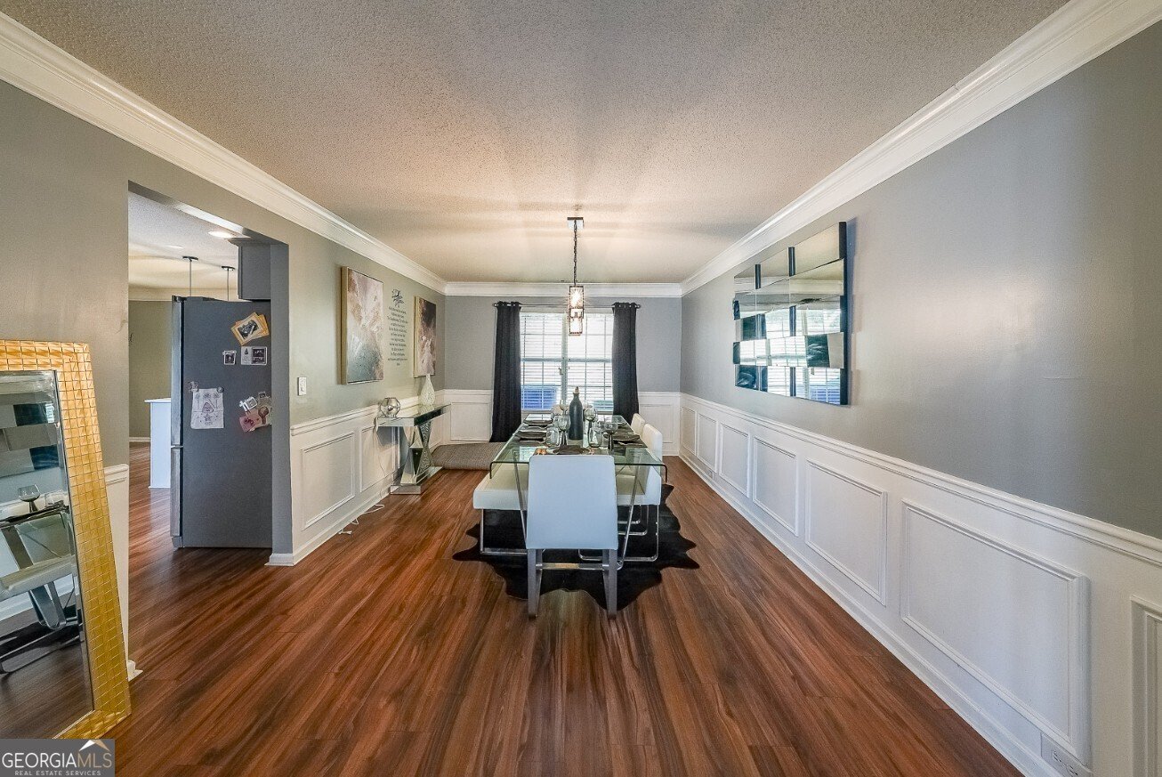 1954 Bridgestone Circle Conyers - 11