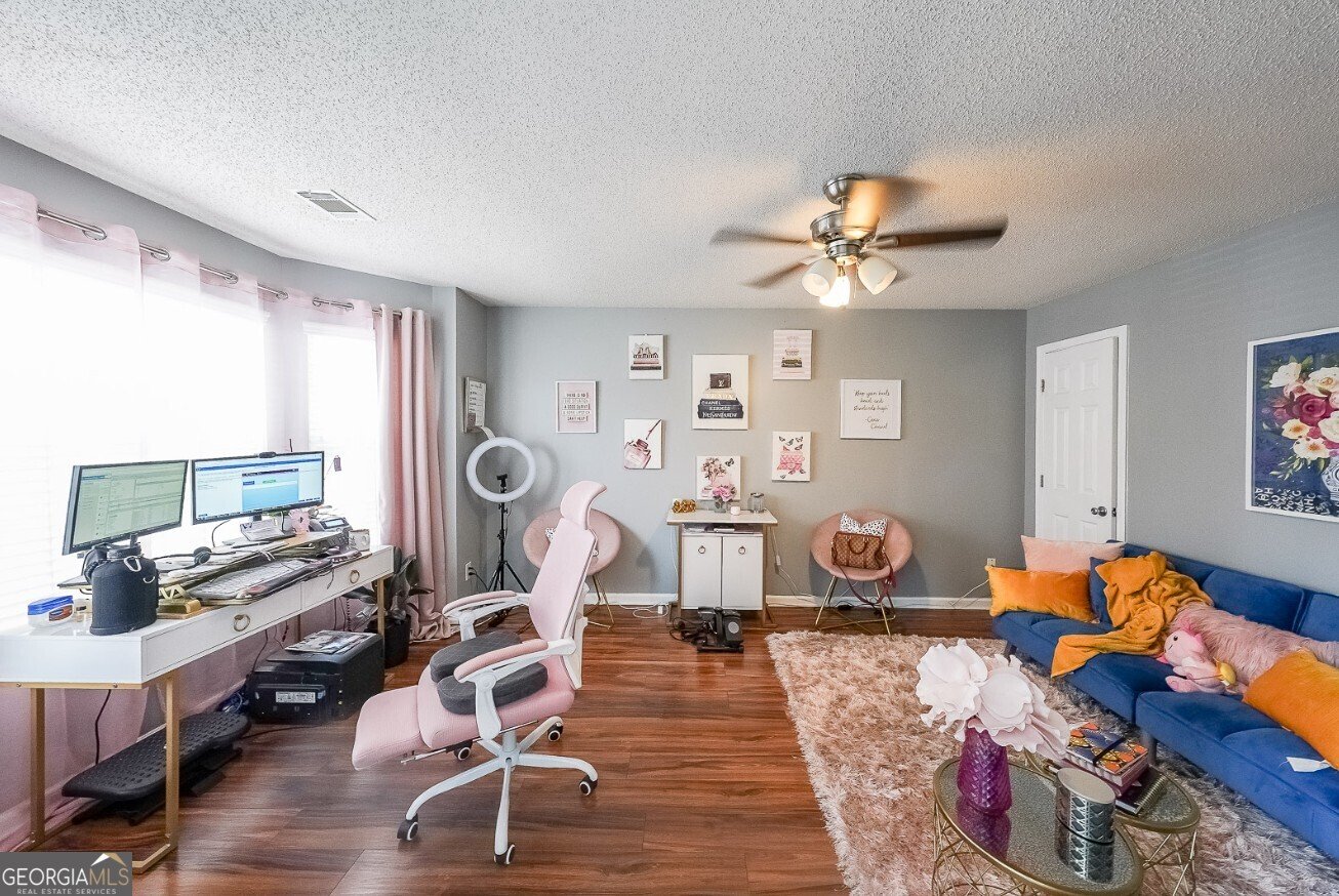 1954 Bridgestone Circle Conyers - 16