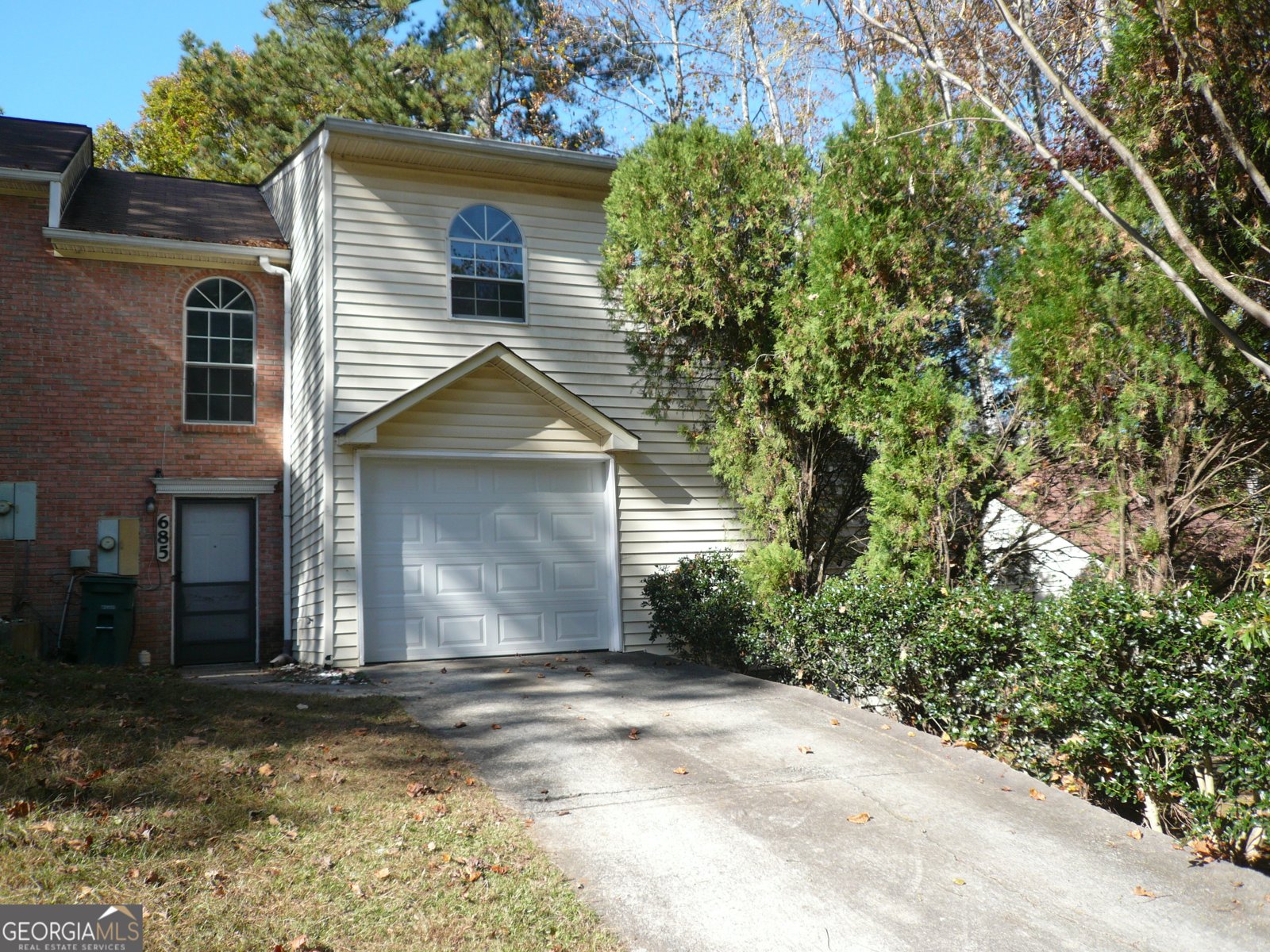 685 Coventry Township Lane Marietta - main photo