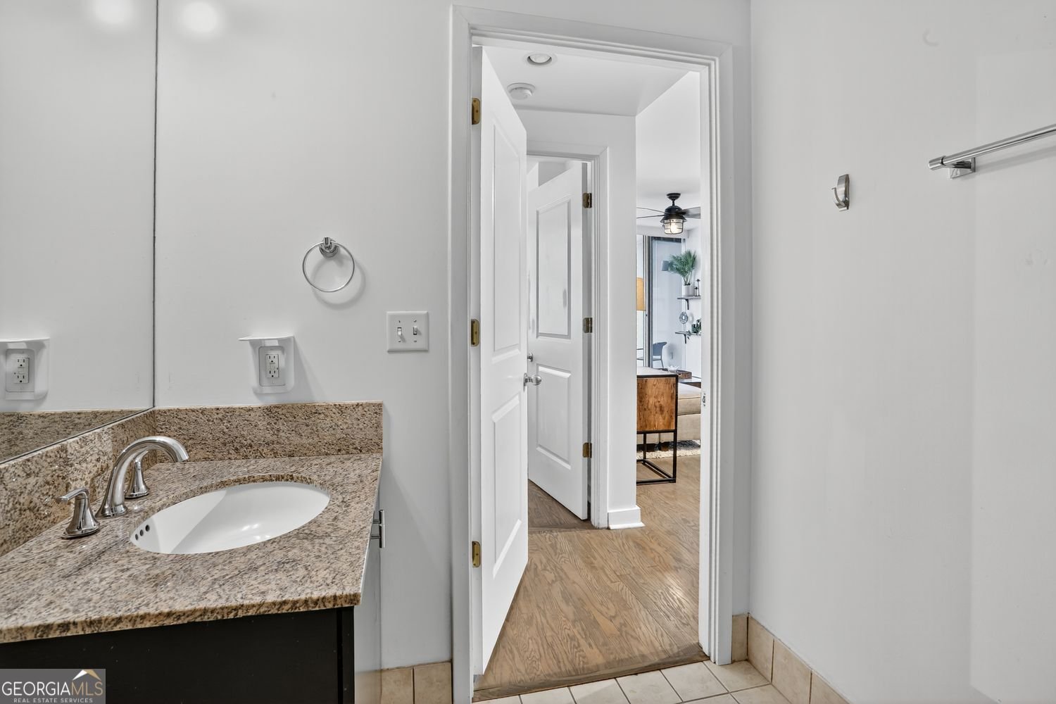 3338 Peachtree Road Atlanta - 13